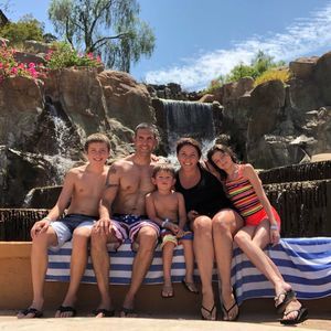 Meet your Posher, Jenina